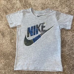 Boys 4T Nike T-shirt
